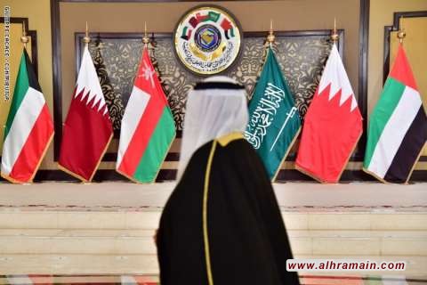 مجلس التعاون الخليجي يؤكد ضرورة تنفيذ اتفاق الرياض للتسوية في صنعاء.. ومواقف المجلس ثابتة بدعم الشرعية اليمنية