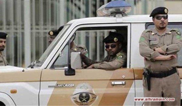 الداخلية السعودية : مقتل رجلي أمن بعد  تعرض دورية أمن وهي تؤدي مهامها بحي الخضرية بمدينة الدمام لاطلاق نار من مصدر مجهول