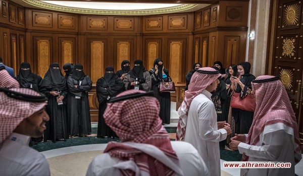  «نيويورك تايمز»: عاقبة الدعوة إلى «إسلام أكثر تحررا» في السعودية