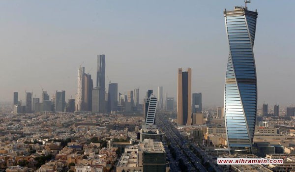 السعودية تخطط لمزيد من الإنفاق الحكومي لتعزيز النمو البطيء