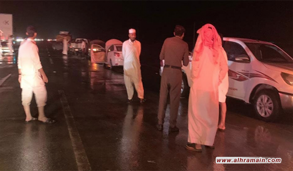 السيول السعودية تتسبب بإغلاق طريق الرياض الطائف