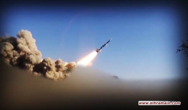 الحوثيون يعلنون إطلاق دفعة من الصواريخ البالستية باتجاه قواعد عسكرية في نجران وخميس مشيط جنوب السعودية.. والتحالف العربي يعترف برصد صاروخين