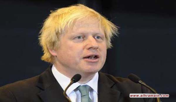 وزير الخارجية البريطاني يصل السعودية لبحث الأزمة مع قطر 