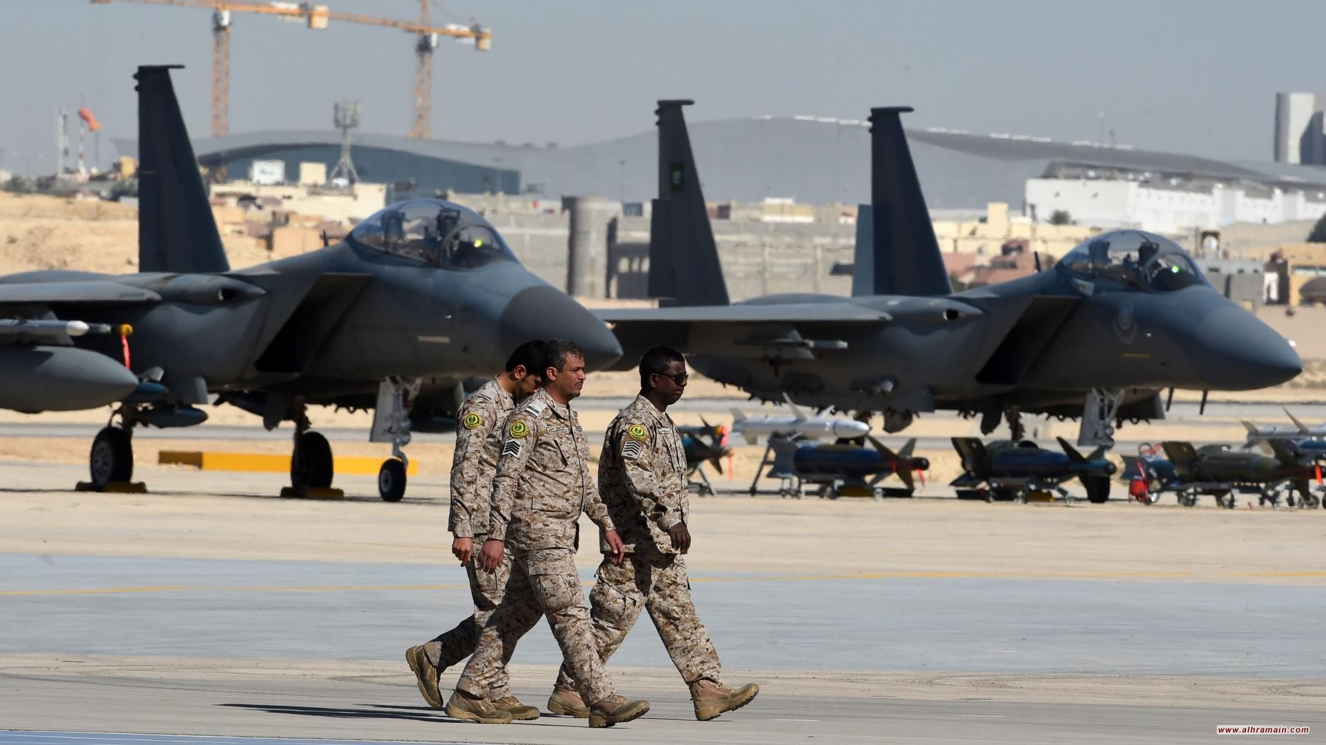 السعودية قادرة على حماية نفسها رغم تقليص التواجد العسكري الأميركي