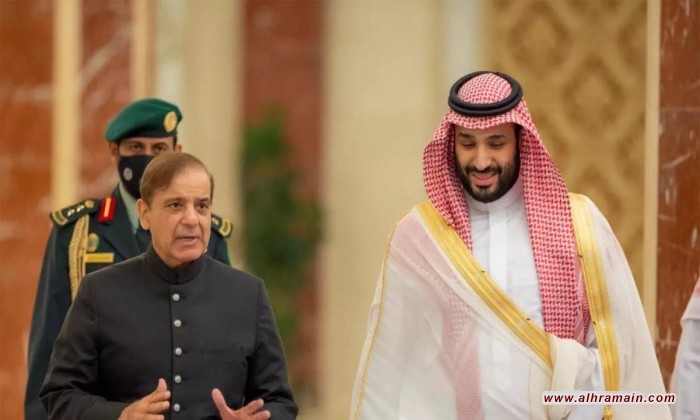 وسط أزمة مالية.. باكستان تسعى لـ4.2 مليار دولار من السعودية