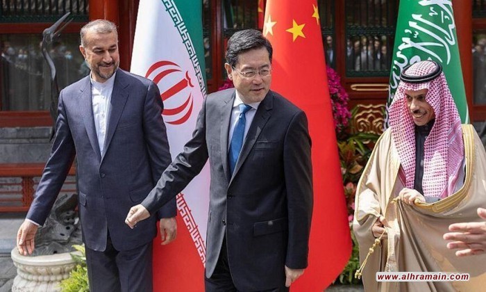 كارنيجي: عقد من الفشل السعودي بتقويض إيران وراء اتفاق المصالحة بوساطة صينية  