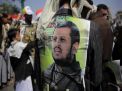 زعيم الحوثيين يحذّر ان صواريخه قادرة على الوصول الى أهداف “استراتيجية” في السعودية والامارات ويؤكد: جاهزون للاستمرار في القتال “على الجبهات” في حرب اليمن