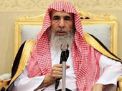حملة الاعتقالات في السعودية تتواصل باعتقال الشيخ الشهير ناصر العمر من مكة . 