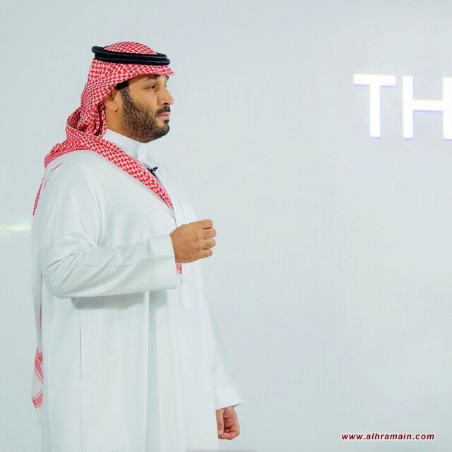 محمد بن سلمان يستعين بفنانين في حفل بجزيرة سندالة لتلميع مشروع نيوم