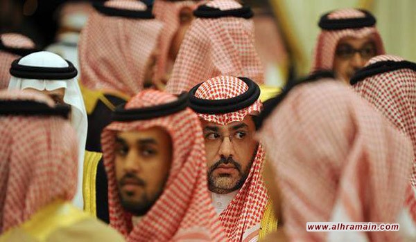 تليجراف: الشباب السعودي ضاق ذرعاً و على السعودية تقبل التغيير الآن وإلا ستغرق في بحور الجهل والتخلف حتى النهاية