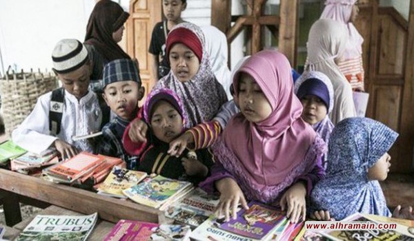 المدارس السعودية في إندونيسيا تجنّد الأطفال في تنظيم “داعش”
