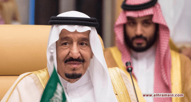 الملك سلمان: لا أرى ضرورة لنقل السلطة إلى نجلي محمد