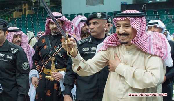  إعلامي كويتي عن احتفالات السعودية بعيدها الوطني: “ناس تحارب بالجبهات وناس تهز المؤخرات”