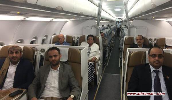 السعودية منعت طائرة وفد صنعاء من مغادرة مسقط والعودة إلى اليمن