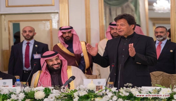 بروكينغز: السعودية تتخلى عن باكستان.. وتركيا وماليزيا في الانتظار