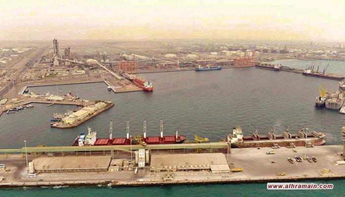 اجتماعات سعودية كويتية لتقييم منشآت ميناء نفطي مشترك