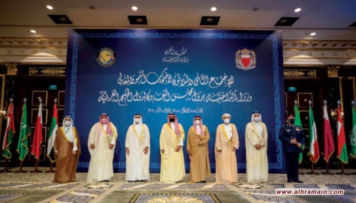 وزراء داخلية دول الخليج يتعهدون بالتعاون لتعزيز الأمن السيبراني