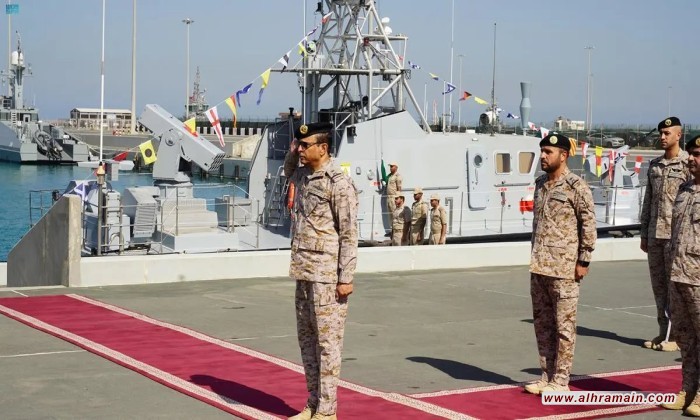 البحرية السعودية تدشن زروقين سريعين جديدين من كواش الفرنسية