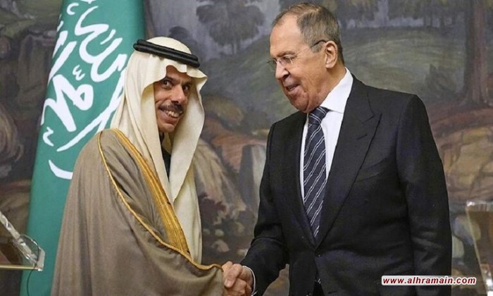 لافروف وبن فرحان يبحثان التعاون الاستراتيجي بين روسيا والسعودية