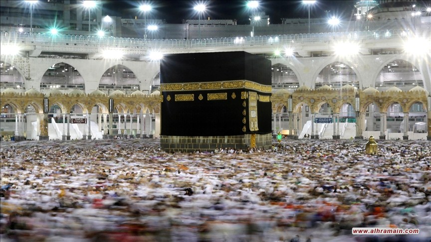 السعودية تستعرض قوتها العسكرية في وجه حجاج بيت الله الحرام