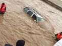الهيئات السعودية تغرق في السيول