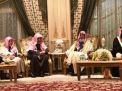 مفتي السعودية بعد عشاء مع ابن سلمان: على خطباء الجمعة عدم الحديث بالسياسة